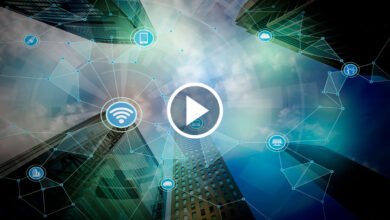 رسم بياني تحليلي يظهر الأداء المالي لأفضل شركات الأمن السيبراني (Cybersecurity Stocks) في عام 2026، يشير إلى الارتفاع في أسهم شركات مثل Palo Alto Networks، Fortinet، و CrowdStrike نتيجة لزيادة التهديدات السيبرانية. الرسم يوضح الاستثمار في الأمن السيبراني كأحد أبرز القطاعات التكنولوجية، مع إشارات إلى صعود صناديق الاستثمار المتداولة (ETFs) المتخصصة في الأمن الرقمي، والاعتماد المتزايد على الحلول السحابية وحماية الشبكات لضمان أمن البيانات.